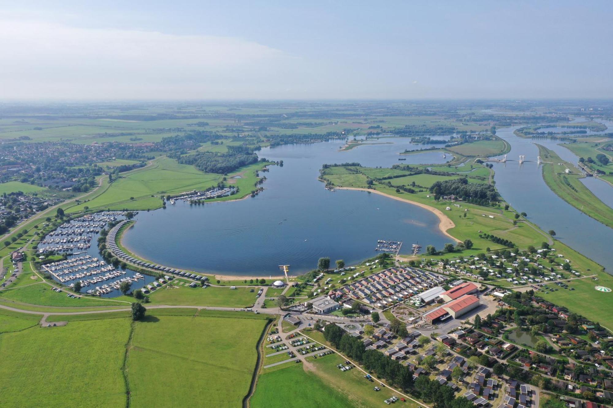 Vakantiepark Eiland Van Maurik Eksteriør bilde