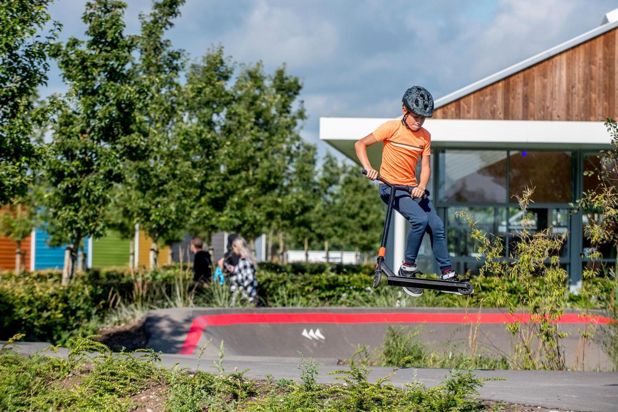 Vakantiepark Eiland Van Maurik Eksteriør bilde